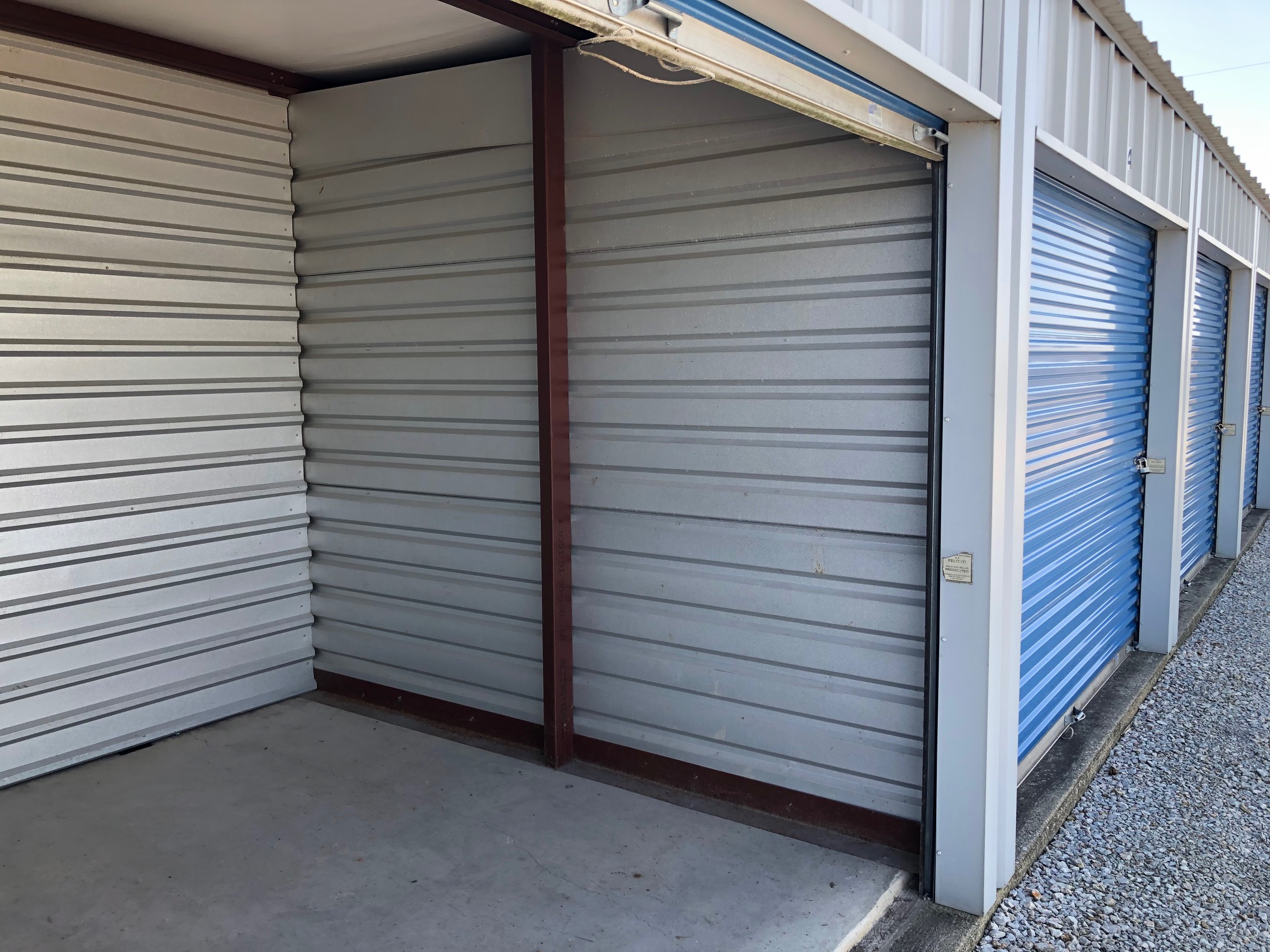 Cheap Storage Units 700 N Woodcock St in Macon, IL American Way Storage